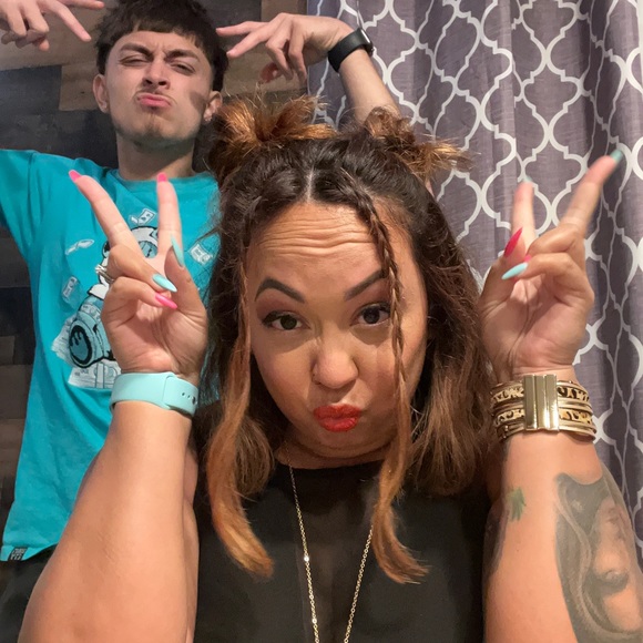 Meet your Posher, Ashley - Picture 5 of 7